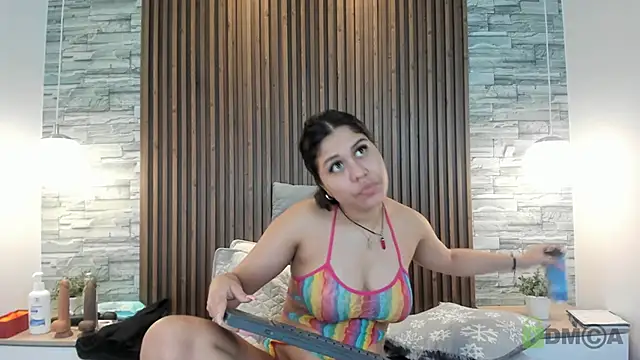 alannavidal online show from 01-29-25, 06:43