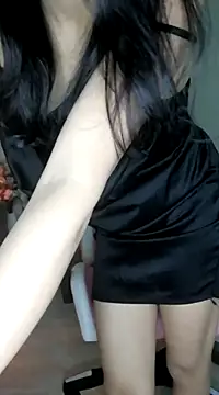 Snapshot of _Linez_ chatting on 03-19-25, 08:32  Linez  online show from 03-19-25, 08:32