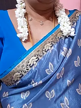 ananya956 online show from 06-10-26, 09:57