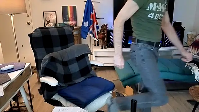 Snapshot of Towndude123 chatting on 03-24-26, 07:08 Towndude123 online show from 03-24-26, 07:08