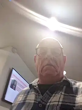 Snapshot of andrejoyfull64 chatting on 09-30-25, 01:16 andrejoyfull64 online show from 09-30-25, 01:16