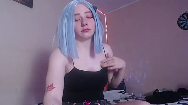 Snapshot of Lexy_Lovy chatting on 01-14-26, 07:03 Lexy Lovy online show from 01-14-26, 07:03