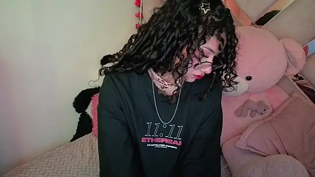 CherieCurl online show from 05-25-26, 05:41