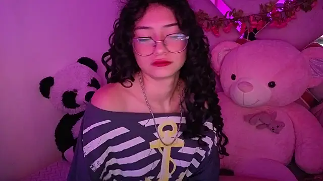 Snapshot of CherieCurl chatting on 06-02-26, 03:25 CherieCurl online show from 06-02-26, 03:25