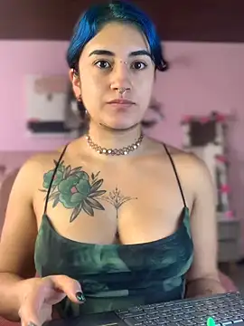 Snapshot of Lilith_Pink chatting on 02-02-25, 02:24 Lilith Pink online show from 02-02-25, 02:24