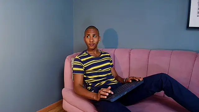 Ethan Fox11 online show from 03-10-25, 02:37