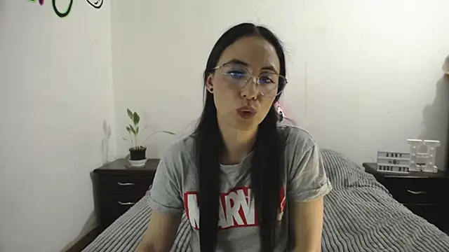 Snapshot of anny_roberts chatting on 12-14-24, 07:57 anny roberts online show from 12-14-24, 07:57