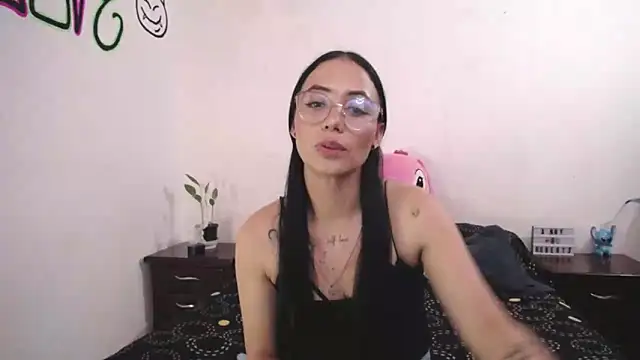 Snapshot of anny_roberts chatting on 03-07-25, 11:16 anny roberts online show from 03-07-25, 11:16