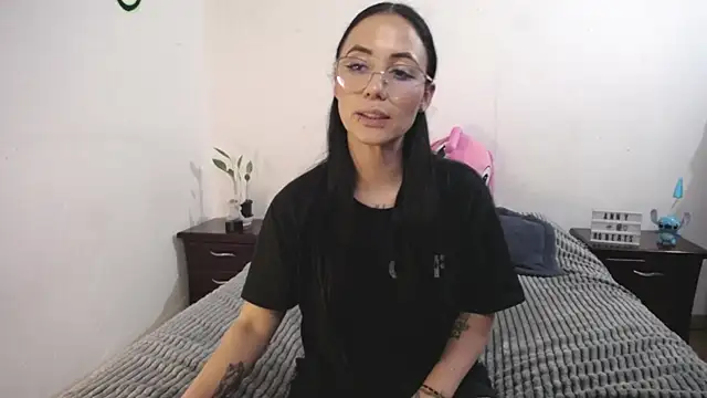 Snapshot of anny_roberts chatting on 03-20-25, 12:08 anny roberts online show from 03-20-25, 12:08