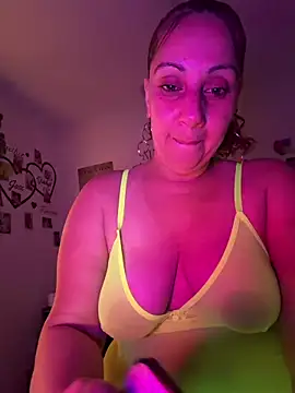 DeeLight124 online show from 05-30-26, 06:21