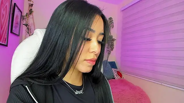 Starliee   online show from 01-10-25, 02:46