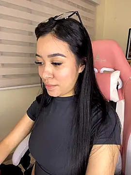 Starliee   online show from 09-17-25, 03:30