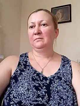 Snapshot of blondyaguar chatting on 12-05-24, 10:12 blondyaguar online show from 12-05-24, 10:12