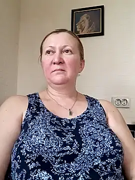 Snapshot of blondyaguar chatting on 12-06-24, 09:32 blondyaguar online show from 12-06-24, 09:32