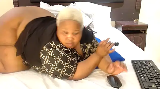 19bootylicious online show from 03-22-25, 06:47