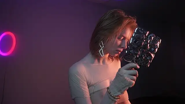 ginger hugs online show from 10-22-25, 10:09