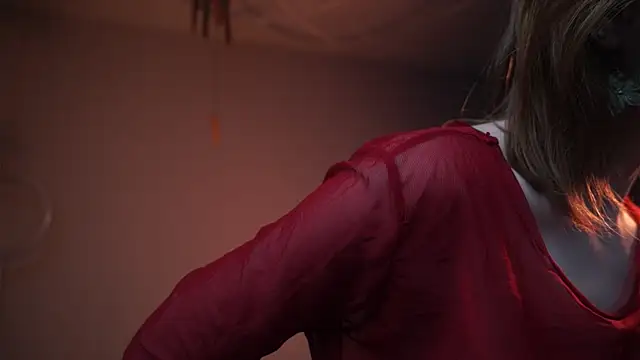 ginger hugs online show from 11-17-25, 10:04