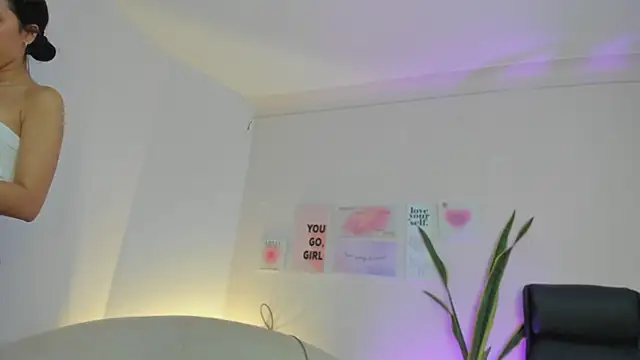 MissSussy online show from 02-10-25, 03:24