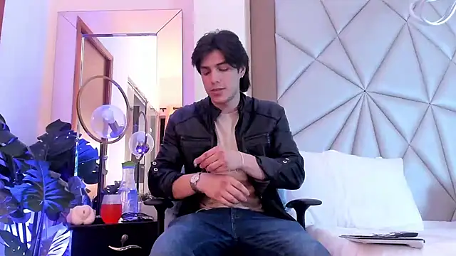 Karimferrer online show from 01-09-25, 03:36