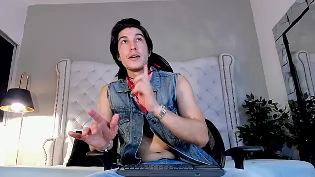 Karimferrer online show from 11-14-25, 08:40