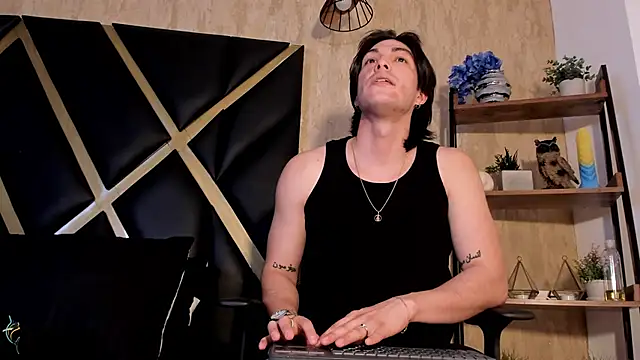 Karimferrer online show from 06-06-26, 03:44