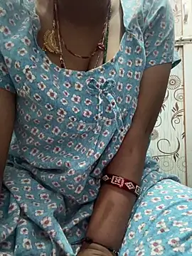 Spicy sari girl online show from 04-06-26, 04:46