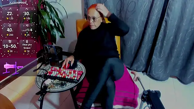 Snapshot of BrendaSex_Hot chatting on 10-09-25, 10:30 BrendaSex Hot online show from 10-09-25, 10:30