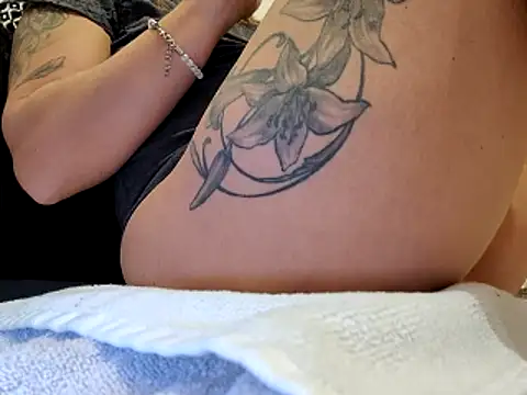 sweethotmilf888 online show from 12-22-25, 04:37