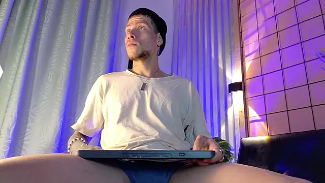 french sexx online show from 02-26-26, 07:40