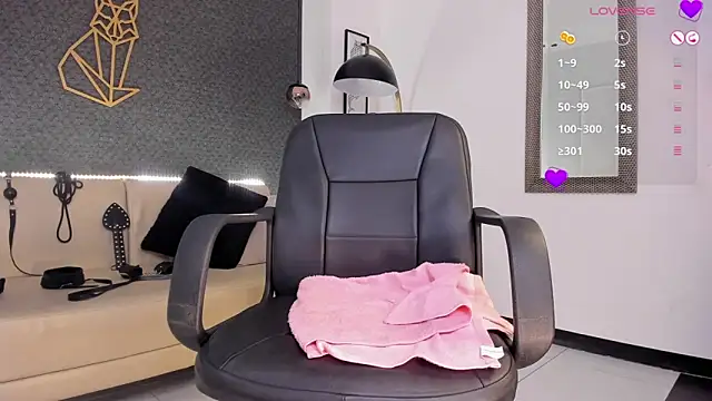 RACHEL EV online show from 12-24-24, 05:13