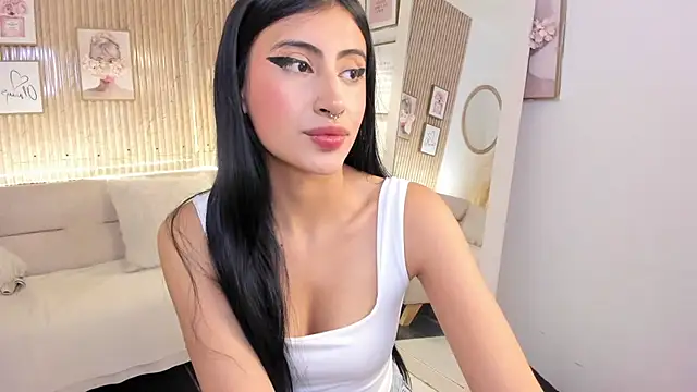 RACHEL EV online show from 09-23-25, 12:08