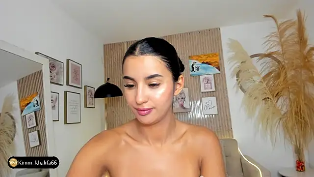 Kimm khalifa online show from 01-25-25, 02:04