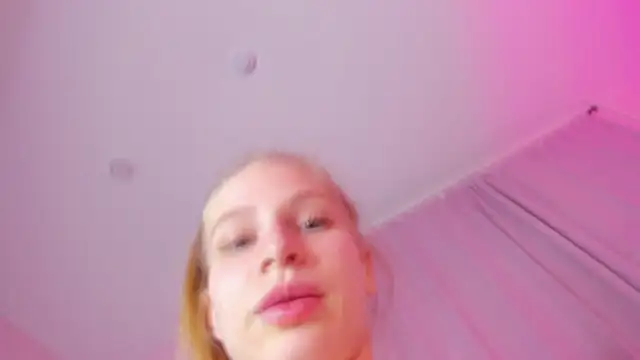 Elis Fox online show from 03-04-25, 03:59