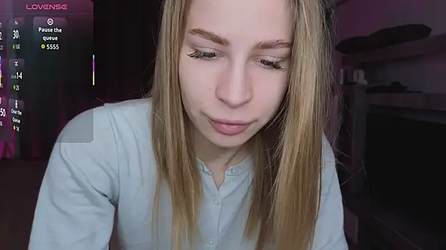 Elis Fox online show from 04-16-26, 11:00