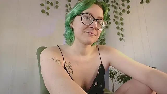 alisahug online show from 01-15-25, 07:05