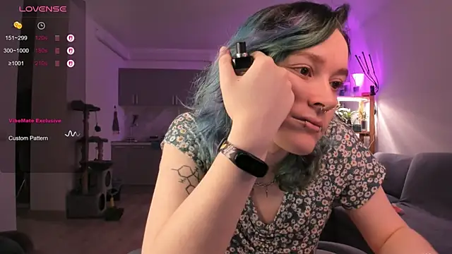 Snapshot of alisahug chatting on 01-19-26, 09:46 alisahug online show from 01-19-26, 09:46