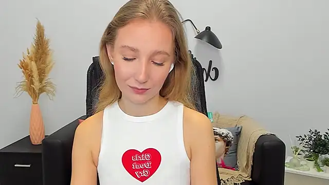 LolaWilsons online show from 02-03-25, 09:30