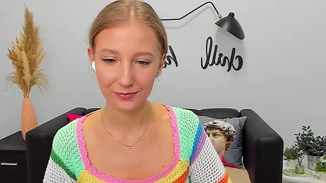 LolaWilsons online show from 11-03-25, 11:11