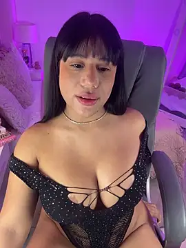 AshleyFerrer online show from 10-10-25, 01:43