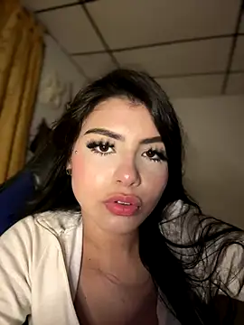 Snapshot of hurrem_18 chatting on 09-23-25, 10:46 hurrem 18 online show from 09-23-25, 10:46