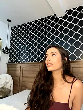 Amber Rush  online show from 10-28-25, 11:18