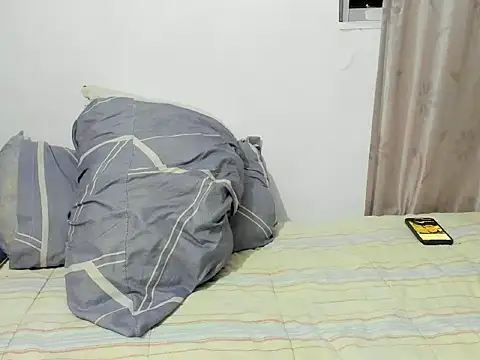 Chandler ken online show from 11-20-25, 01:17