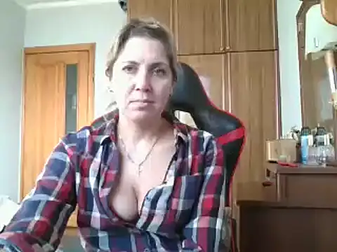 IrinaB1 online show from 02-13-25, 12:11