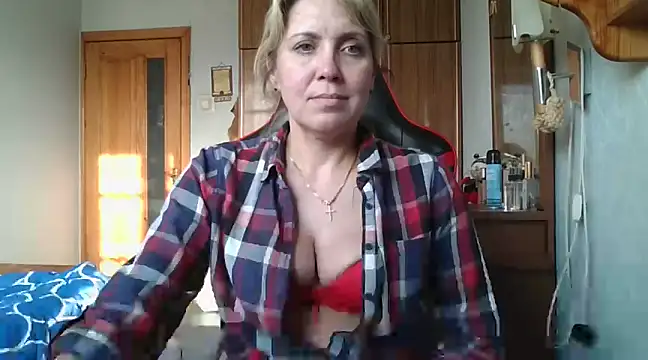 IrinaB1 online show from 02-28-25, 01:47