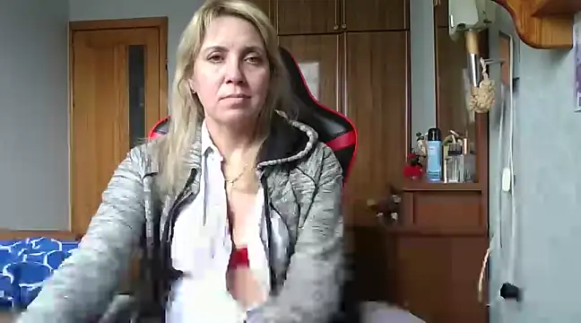 IrinaB1 online show from 03-03-25, 11:11