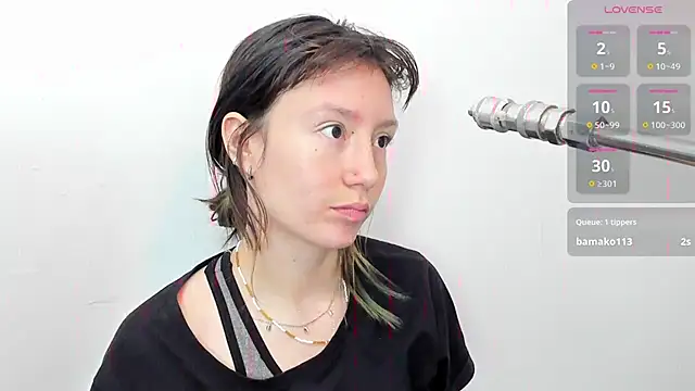 Snapshot of lizzy_davis_1 chatting on 01-23-25, 03:48 lizzy davis 1 online show from 01-23-25, 03:48