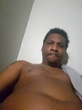 Snapshot of 007Giovani chatting on 02-11-26, 11:48 007Giovani online show from 02-11-26, 11:48