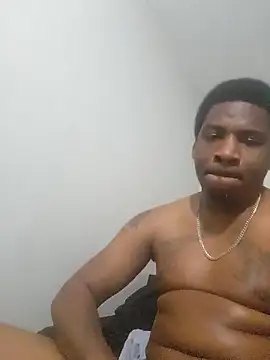 Snapshot of 007Giovani chatting on 03-01-26, 11:34 007Giovani online show from 03-01-26, 11:34