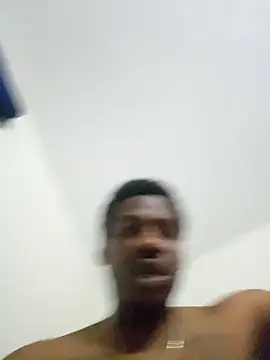 Snapshot of 007Giovani chatting on 03-04-26, 03:56 007Giovani online show from 03-04-26, 03:56