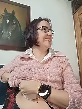 IsisBlake online show from 05-19-26, 02:07